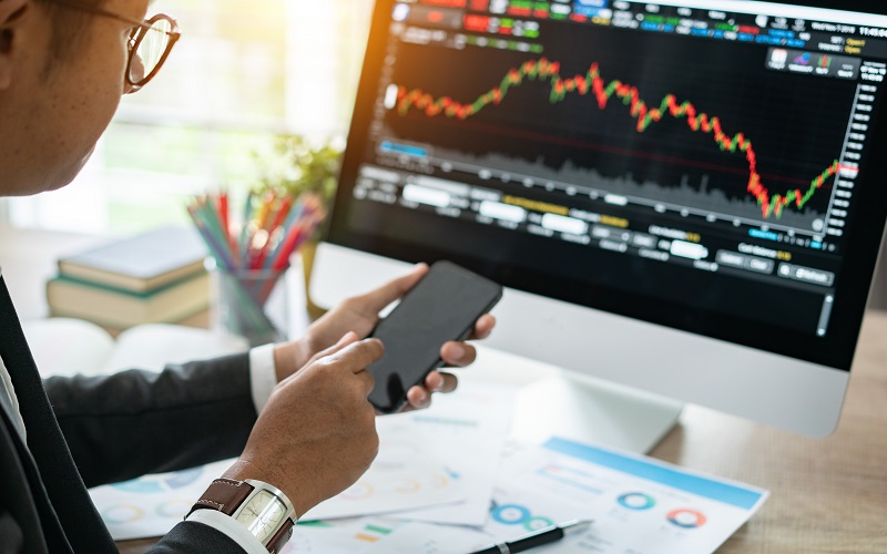 راه اینترنت برای درآمد ارزی ترید