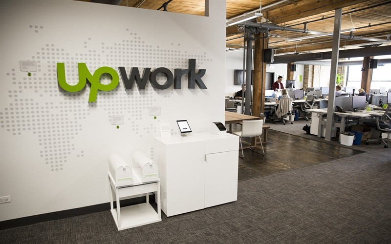 نقد درآمد ارزی از سایت UPWORK