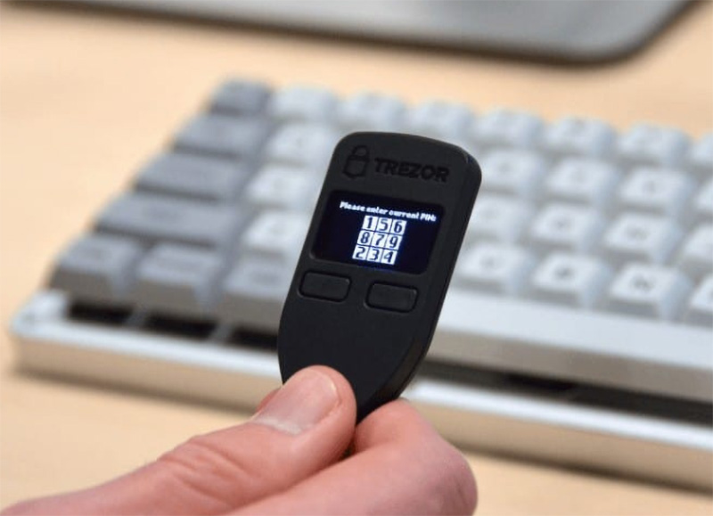 استفاده از کیف پول Trezor (ترزور)