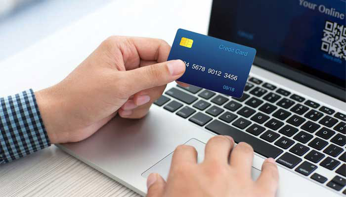 تفاوت دبیت کارت و کردیت کارت credit card
