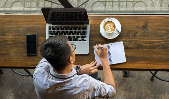 افزایش مهارت های یک فریلنسر نویسنده