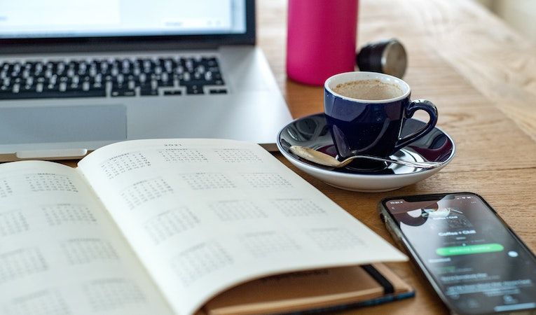 بدون مدرک زبان انگلیسی فعالیت کنید