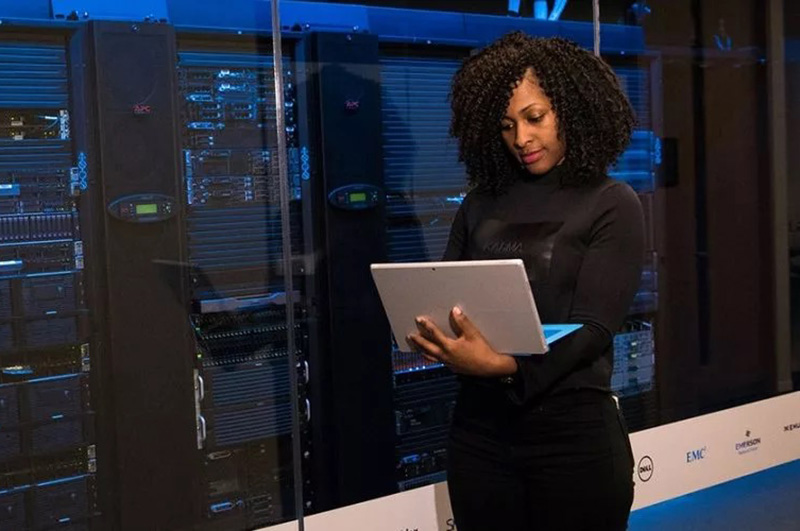 مزیت سرور اختصاصی (Dedicated Server) چیست