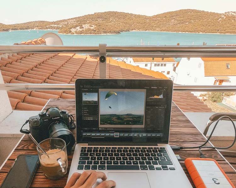 3 دیجیتال نومد چیست و چگونه یک Digital Nomad شویم ؟