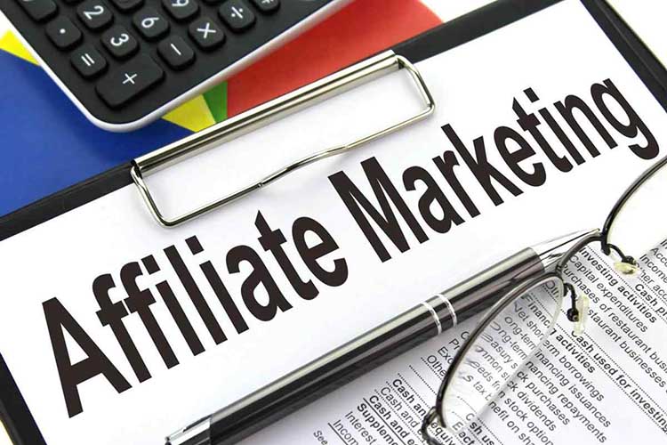 5 آشنایی با راه های کسب درآمد از واتساپ