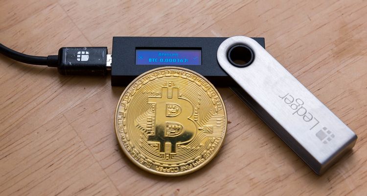 استیک کردن Cosmos