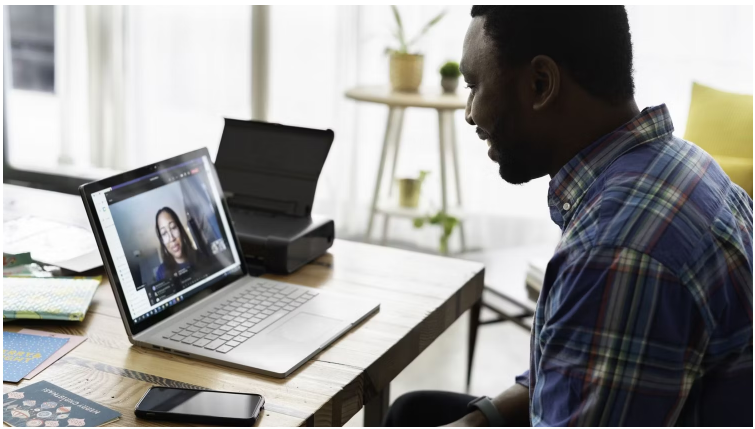 مقایسه Google Meet با Skype