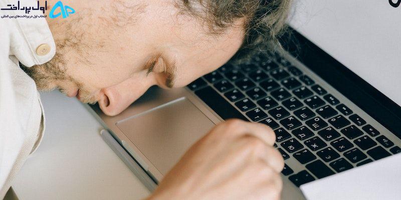 تشخیص ترک بی سر و صدای کار