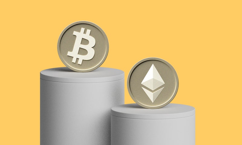 بیت کوین و اتریوم ۱۲ آبان ۱۴۰۴
